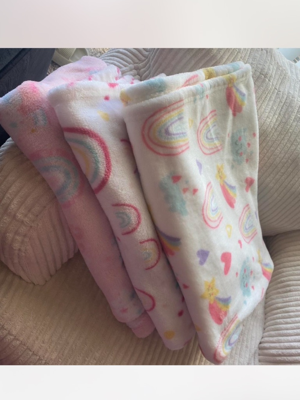 Soft Plush Rainbow & Heart Throw Blankets